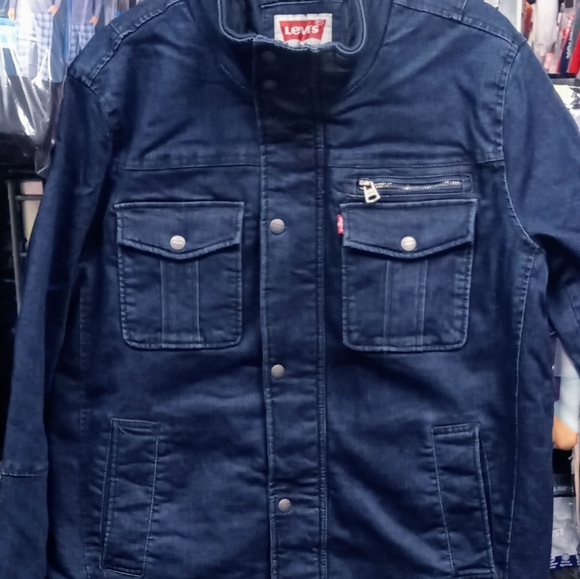 Levi's Washed Denim Trucker Jacket - Picture 4 of 6